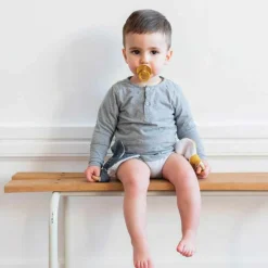 Anneau de dentition en bois Jaune moutarde (personnalisable) Jouet / Anneau De Dentition