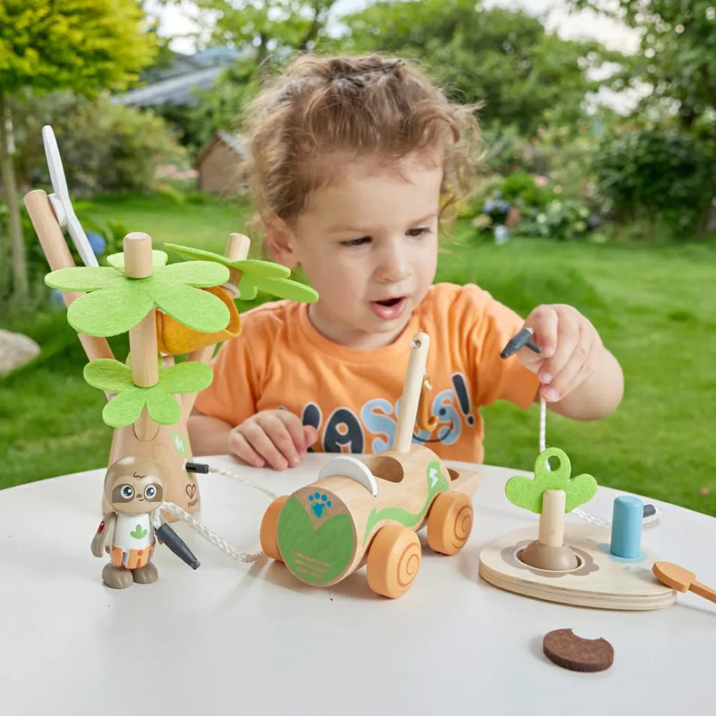 Discount Arbre éolienne et voiture électrique Maison De Poupée Et Univers De Jeu