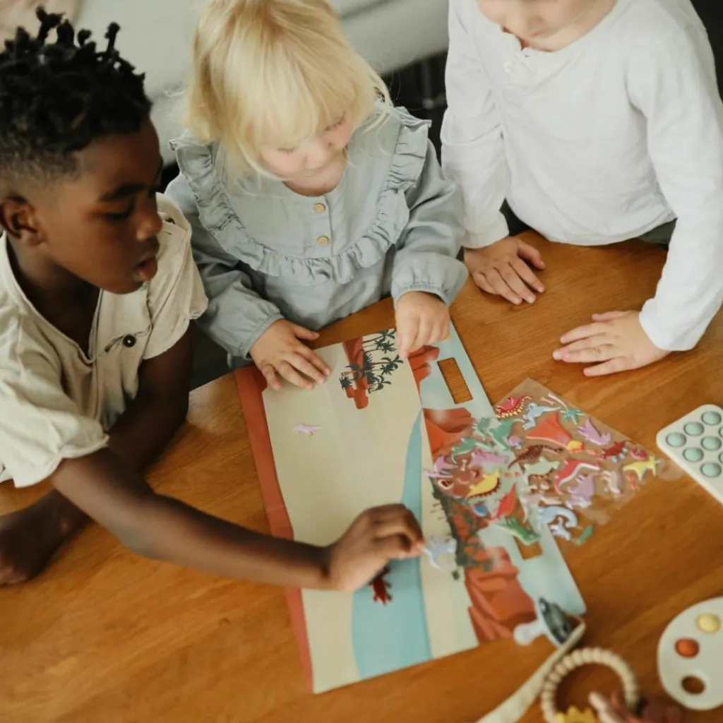 Clearance Autocollants réutilisables Sticker Book Race Activités Manuelles