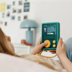 Discount Baladeur interactif Flam avec coque verte Conteuse