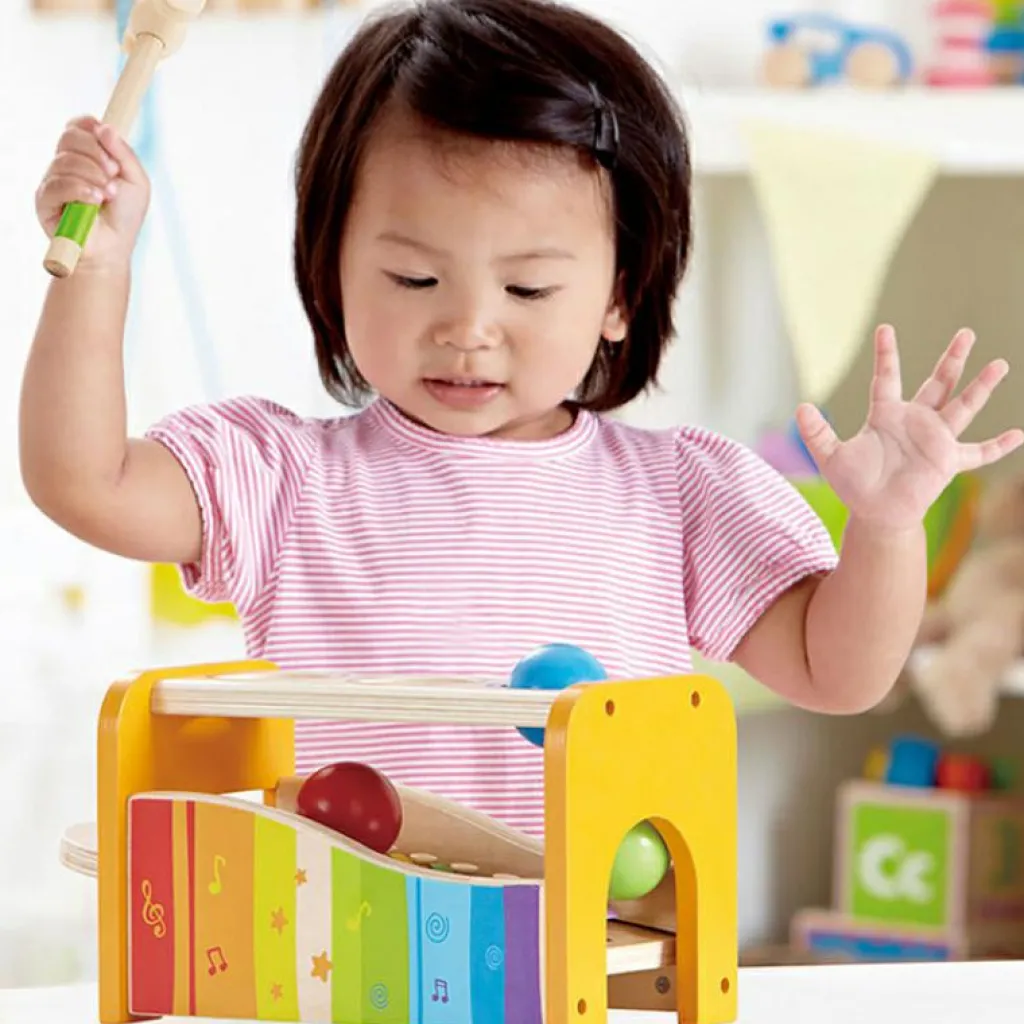 Banc à marteler avec xylophone Eveil Musical