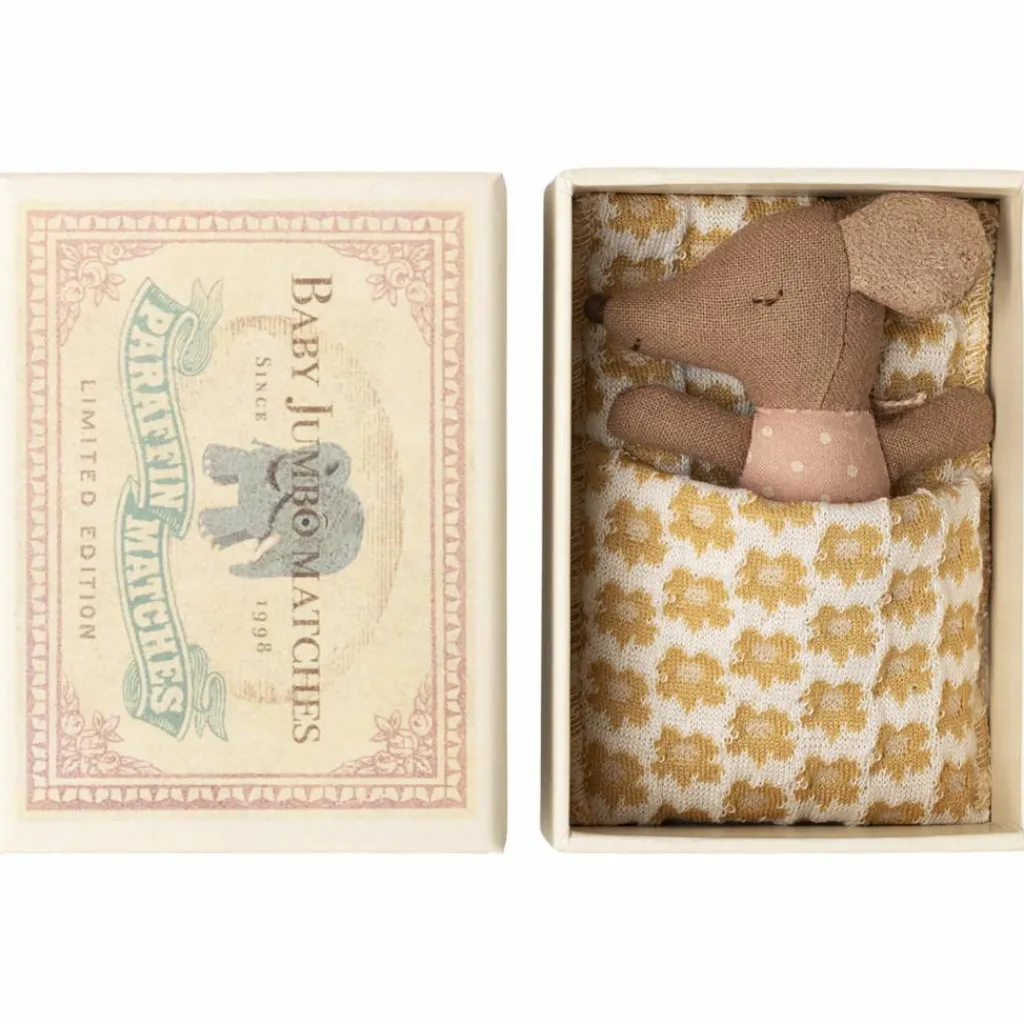Online Bébé souris mi-endormie mi-éveillée dans une boîte d'allumettes Rose Figurines De Jeu