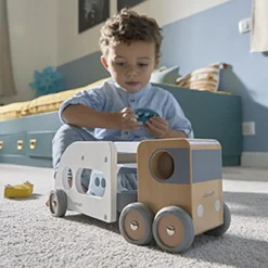 Camion porte-autos et ses 3 véhicules Bolid en bois Petites Voitures, Véhicules Et Circuits