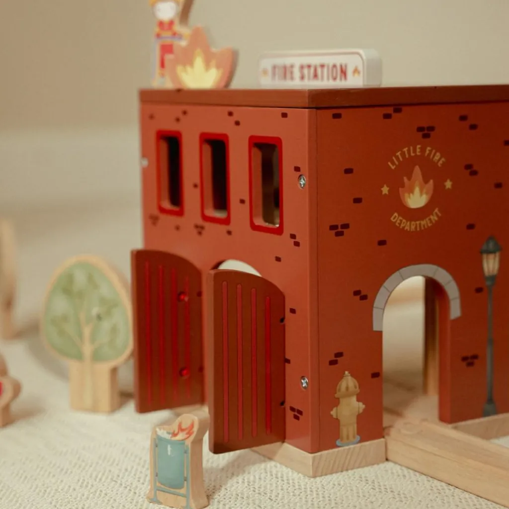 Outlet Caserne de pompiers en bois Petites Voitures, Véhicules Et Circuits