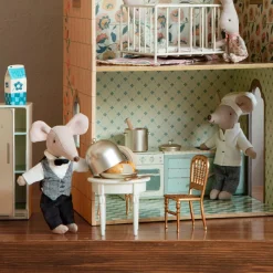 Discount Chaise Souris dorée Accessoires Pour Univers De Jeu