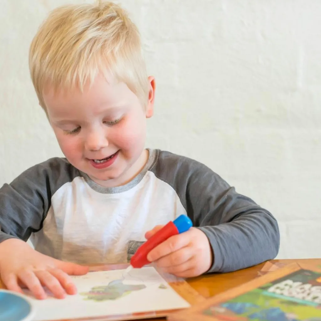 Sale Coffret peinture magique à l'eau dinosaure Dessin Et Peinture