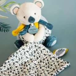Coffret peluche avec doudou Yoca le koala (15 cm) Doudou Plat