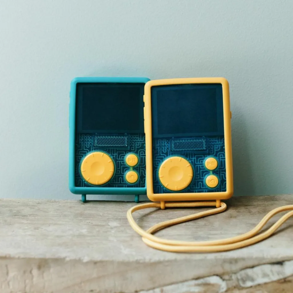 Clearance Coque de protection jaune pour baladeur Flam Conteuse