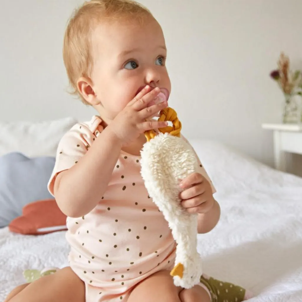 Clearance Doudou attache sucette Tiny Farmer Oie Doudou Attache Sucette