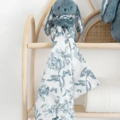 Hot Doudou Augustin le lapin bleu Doudou Plat