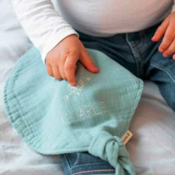 Sale Doudou ballon Vert amande (personnalisable) Doudou Plat