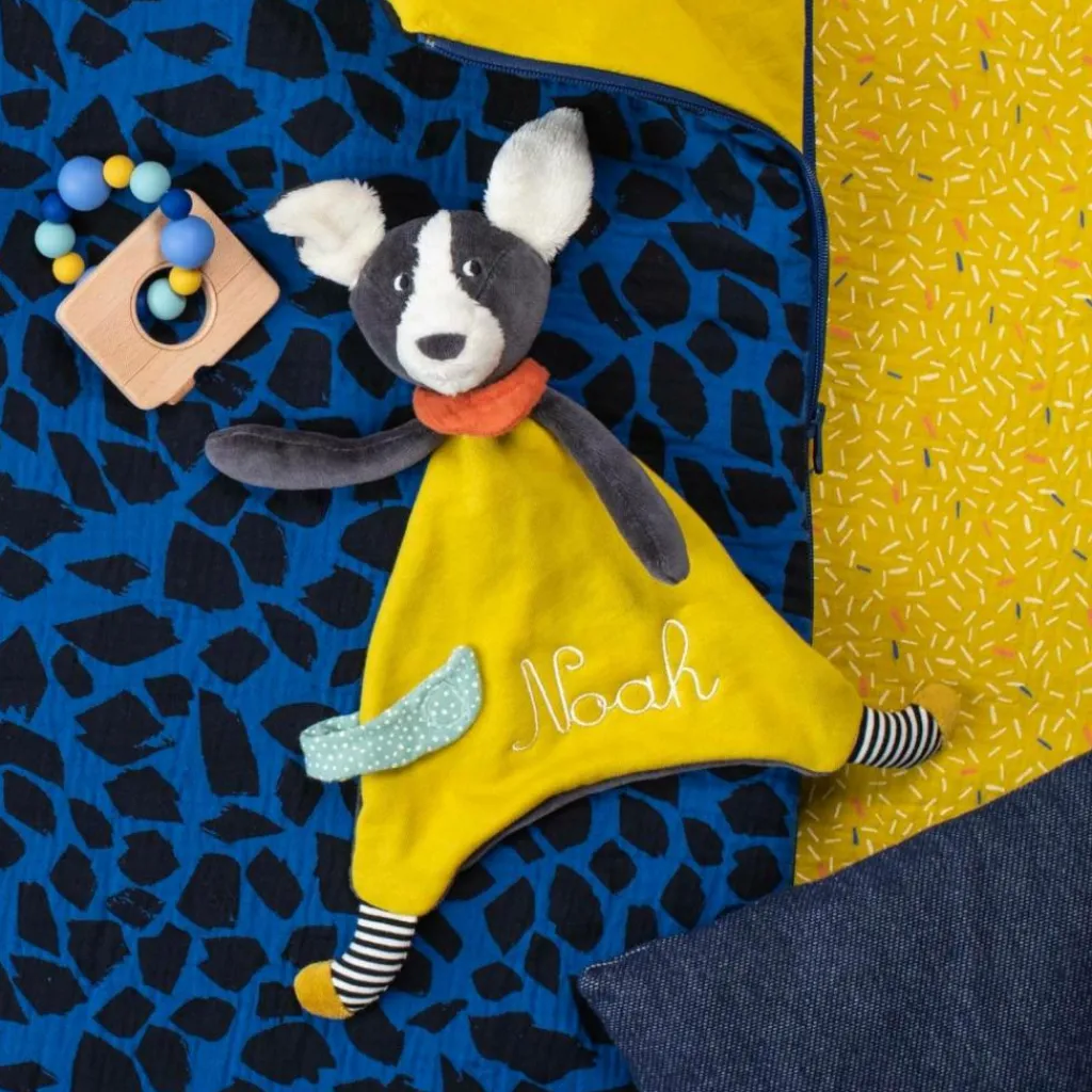 Hot Doudou Puce jaune Puce et Pilou Doudou Plat