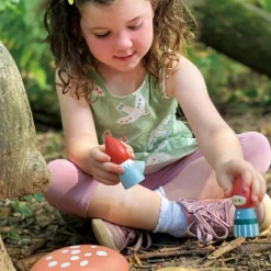 Online Famille de gnomes et forêt en bois Maison De Poupée Et Univers De Jeu