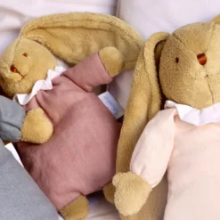 Best Hochet peluche lapin nid d'ange en coton bio vieux rose Hochet