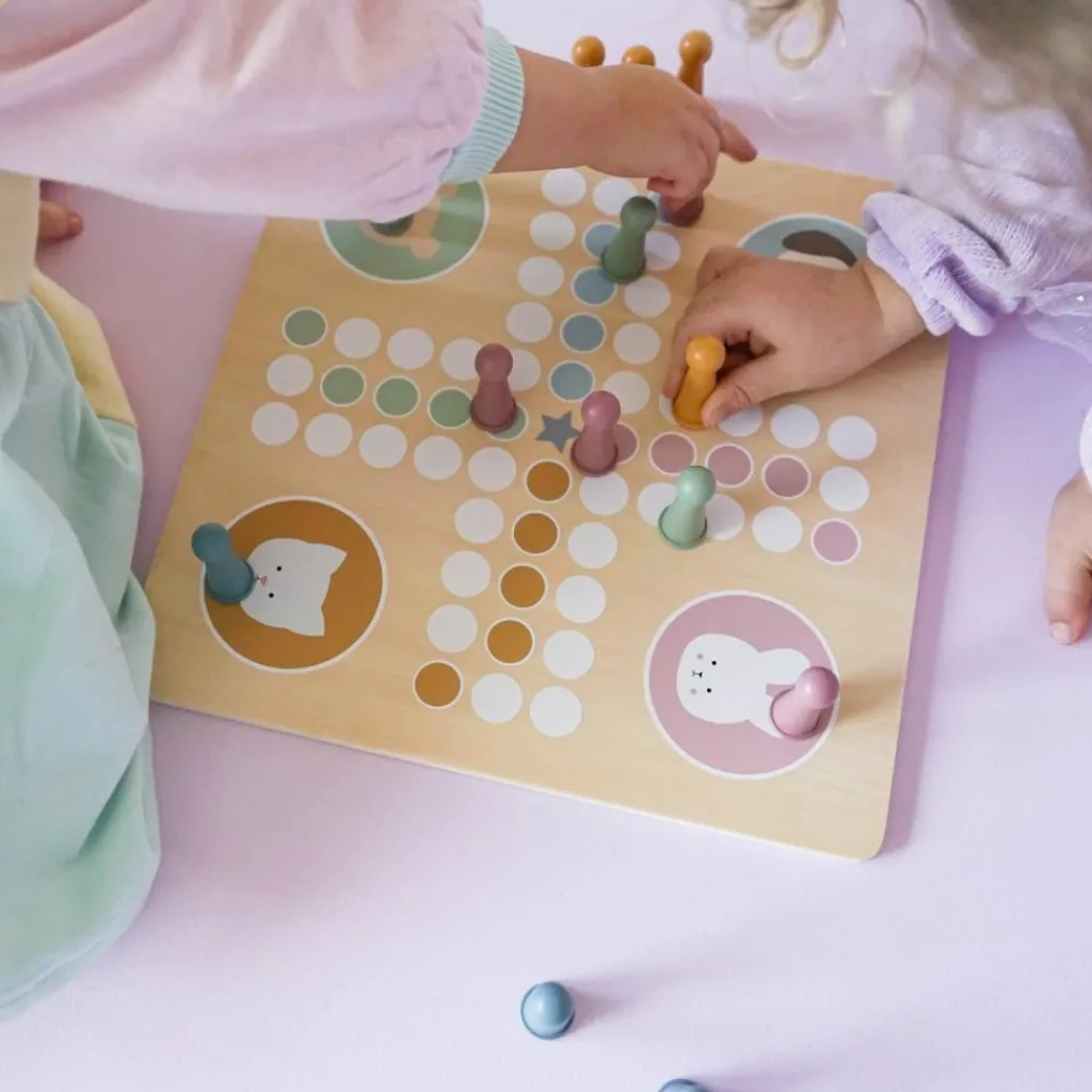 Online Jeu de petits chevaux en bois Jeu De Société