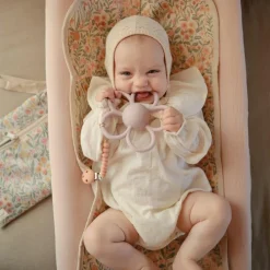 Clearance Jouet de dentition en silicone Daisy Lilac Jouet / Anneau De Dentition