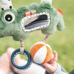 Discount Jouet d'éveil à suspendre Croco Vert Jouet D'Activités À Suspendre