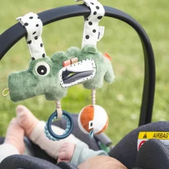 Discount Jouet d'éveil à suspendre Croco Vert Jouet D'Activités À Suspendre