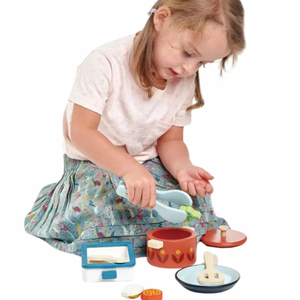 Discount Kit de casserole et poêle en bois Dînette Et Aliments Factices