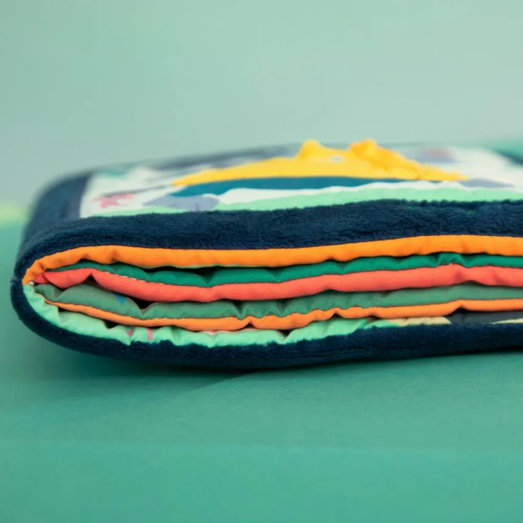 Online Livre d'activités Jules j'apprends à m'habiller Livre Bébé En Tissu