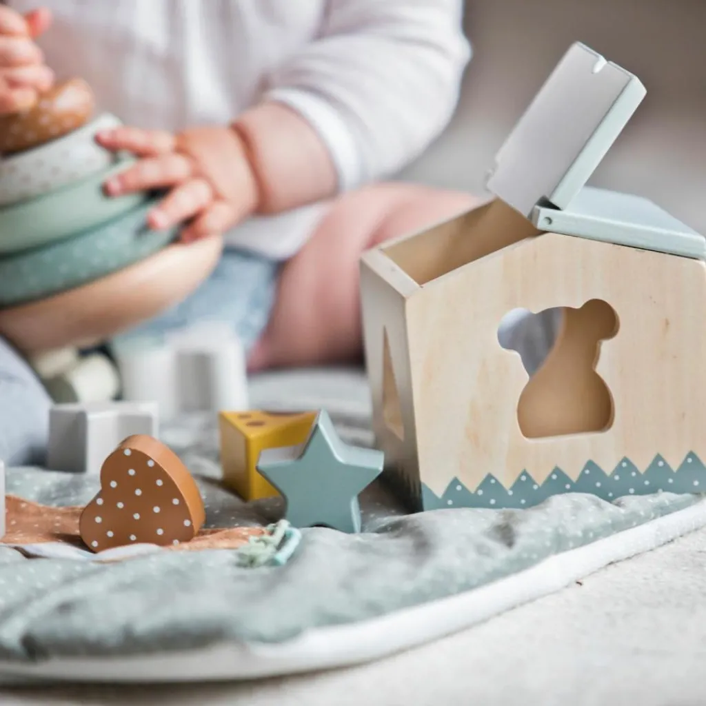 Maison d'activités en bois Poppy Jouet À Encastrer