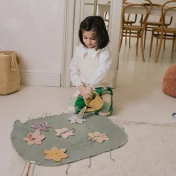 Mallette textile Green Toy Flower Garden Jeu De Motricité Fine