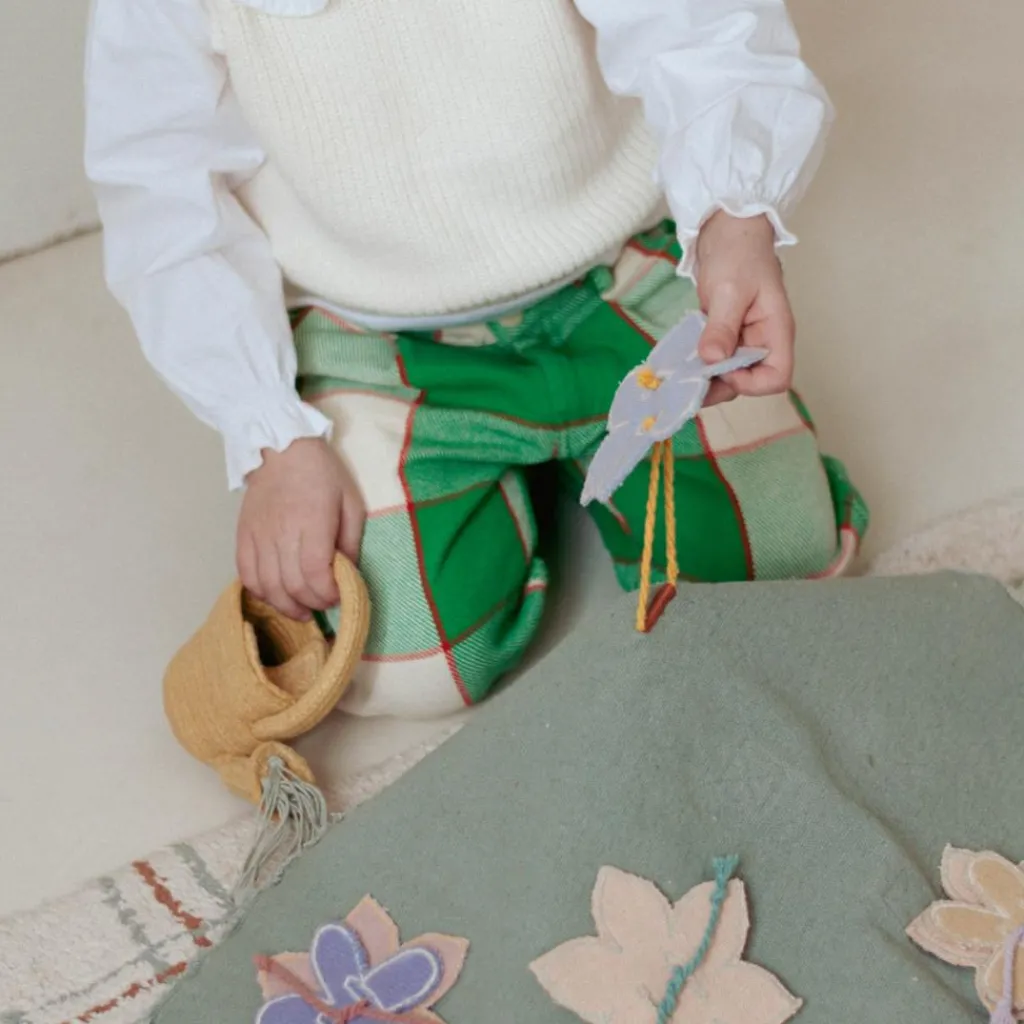 Mallette textile Green Toy Flower Garden Jeu De Motricité Fine