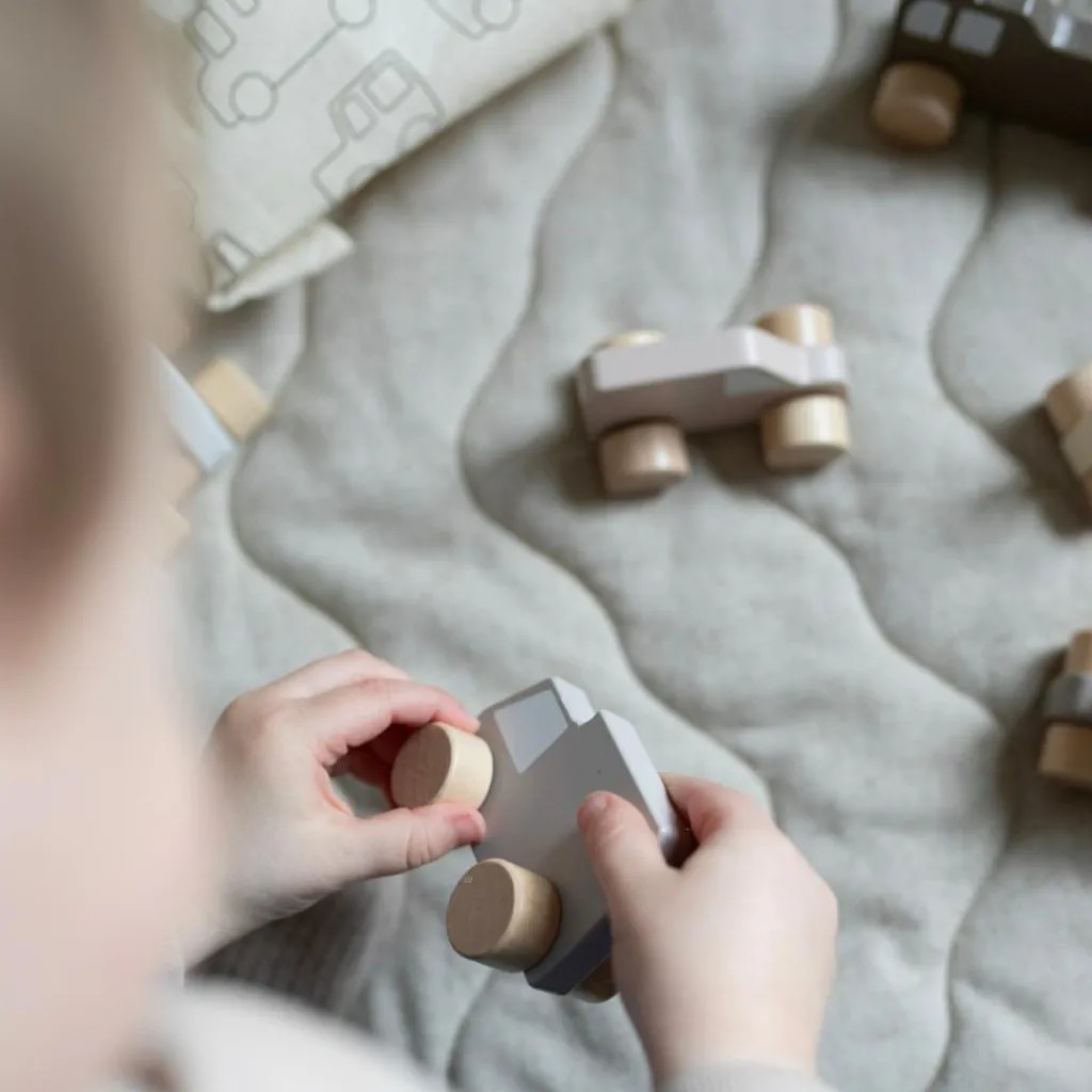 New Mes premières voitures en bois Nature Petites Voitures, Véhicules Et Circuits