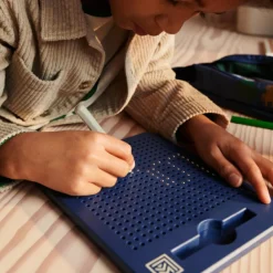 Hot Planche magnétique à dessin Annelise Indigo Blue Jeu Magnétique