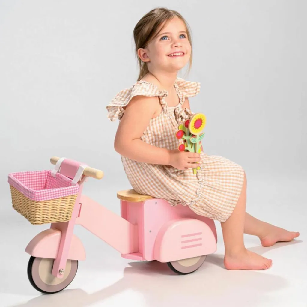 New Porteur Scooter avec panier Draisienne