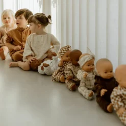 Outlet Poupée Jade avec tenue robe Rayures fines Accessoires Poupée