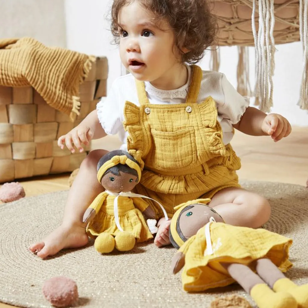 Best Poupée souple Ma première poupée Naomie jaune (25 cm) Poupée / Poupon