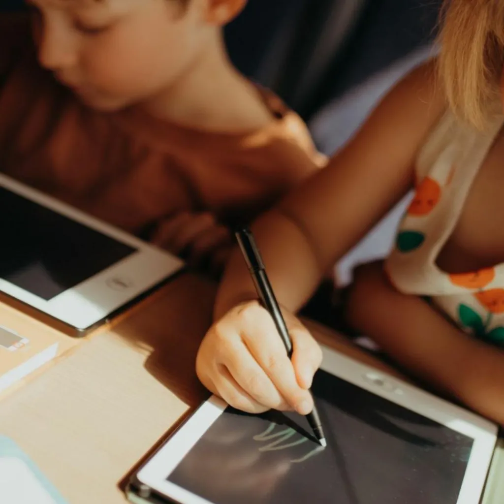 Online Recharge KIDYDRAW-MINI Thème : Once Upon a Time et Animaux Dessin Et Peinture