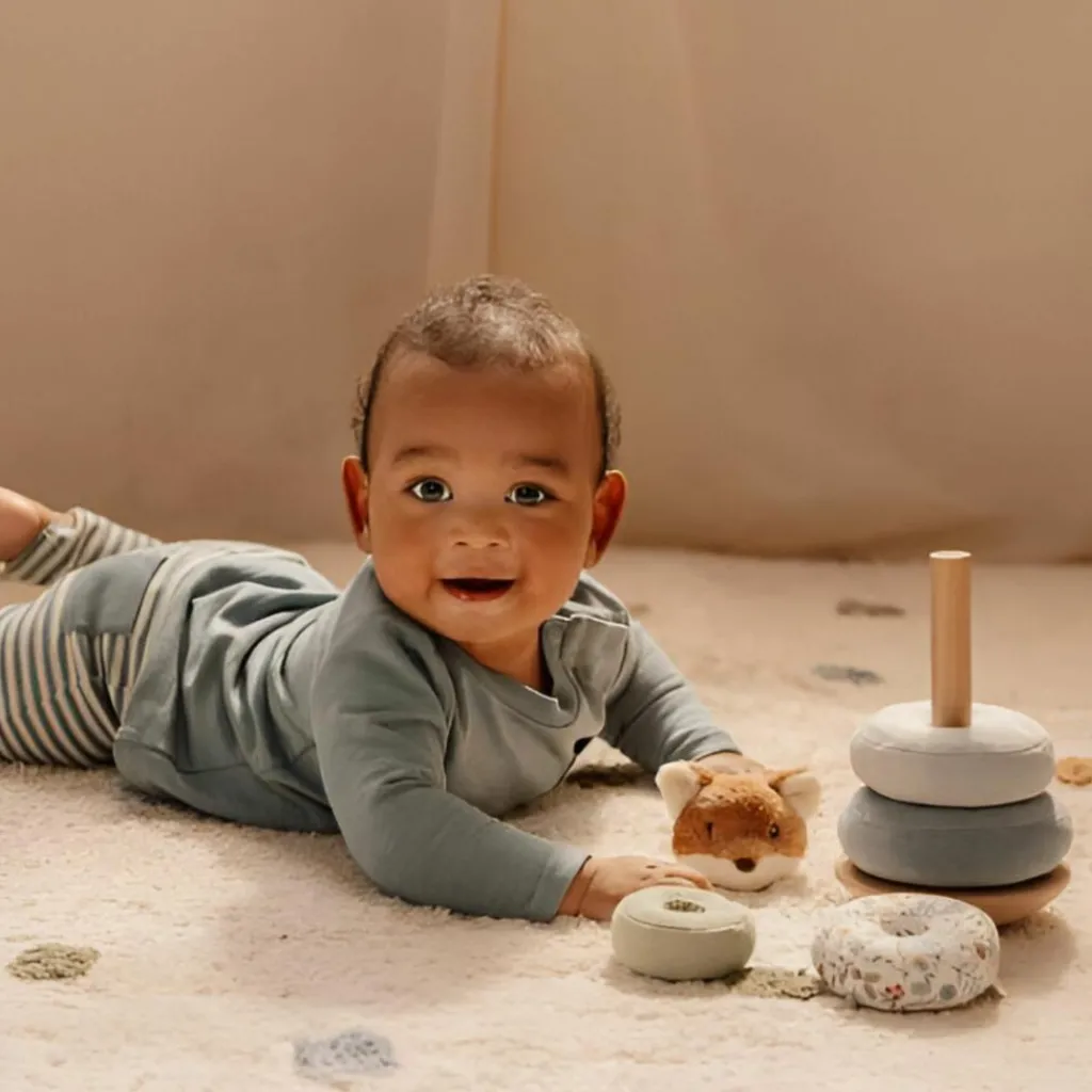 Renard à empiler doudou et bois FSC Forest Friends Jouet À Empiler