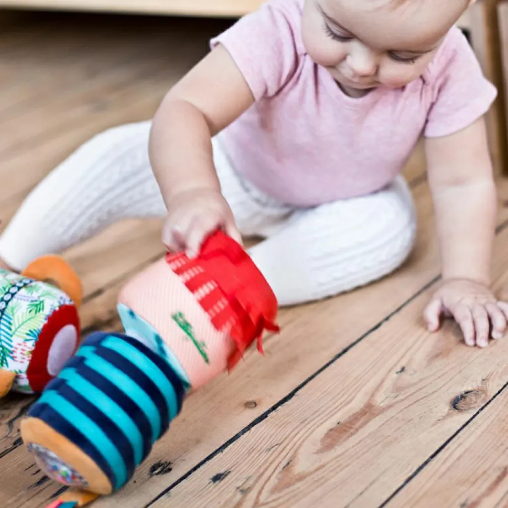 Rouleau d'activités Jack le lion Peluche D'Activités