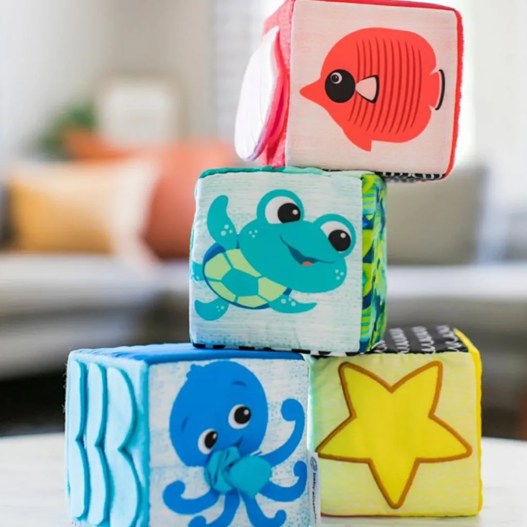 Sale Set de 4 cubes souples Explore & Discover Jouet À Empiler