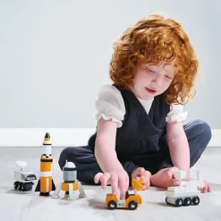 Set de 5 véhicules voyageurs de l'espace en bois Petites Voitures, Véhicules Et Circuits