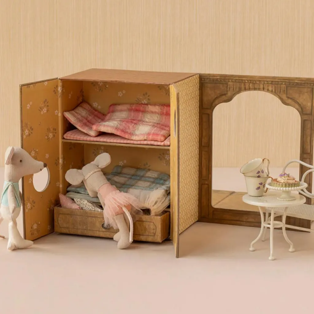 New Studio de danse avec petite sœur et petit frère Souris Figurines De Jeu