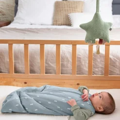 Best Étoile musicale Little Universe tricotée verte Peluche Musicale